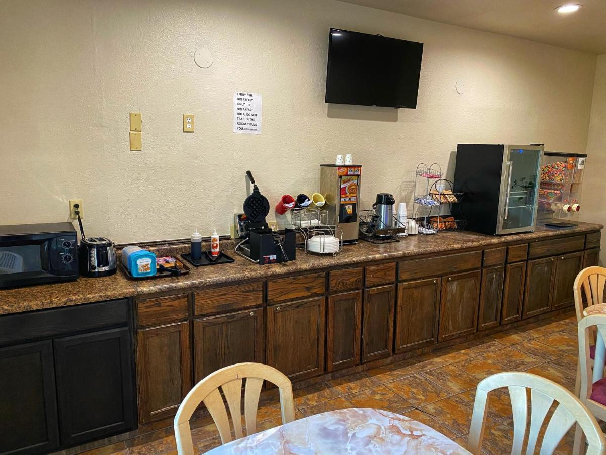 Lone Star Inn ديكاتور المظهر الخارجي الصورة